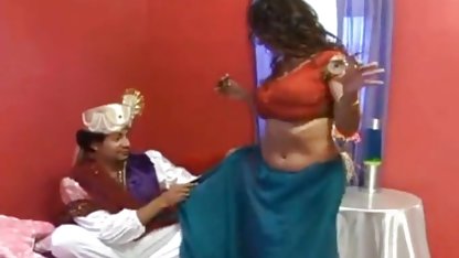 अपने फुल सेक्सी बीएफ फिल्म पहले गुदा अश्लील वीडियो में चब्बी