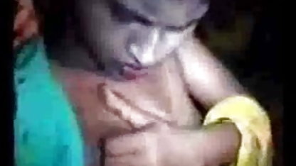 18 साल की लड़की कैम पर कैचिंग हिंदी में फुल सेक्सी फिल्म