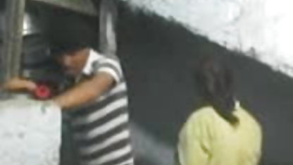 एक फूहड़ ब्लू फिल्म फुल सेक्सी वीडियो को पकड़ने के लिए भोजन कक्ष में हिडन कैमरा