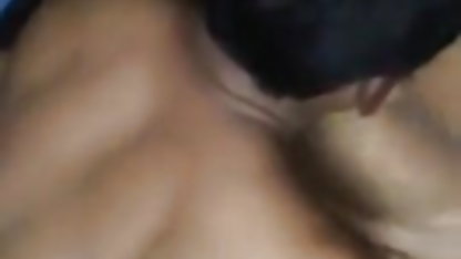 लड़का दो तलाक के साथ अपने तलाक का जश्न मना फिल्म सेक्सी फुल रहा है