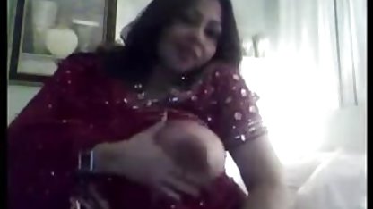 गॉडफादर प्रेमिका को बफ फुल सेक्सी फिल्म छूने और गड़बड़ करने के लिए पकड़ता है