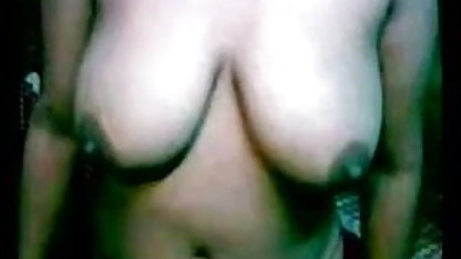 एक फूहड़ के साथ शौकिया अश्लील वीडियो जो कराहना बंद वीडियो सेक्सी फुल मूवी नहीं करता है