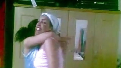 ब्रेंडा लोहान अपने मुर्गा के साथ एक आदमी को गले लगाती है नेपाली फुल सेक्सी मूवी