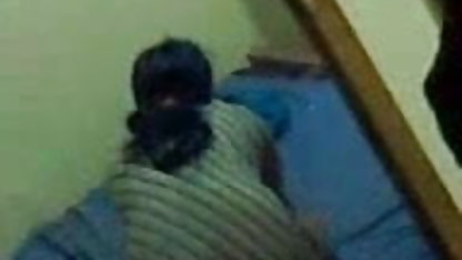 वह अपने सेलमेट को गधा पालता फुल मूवी सेक्सी पिक्चर है