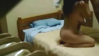 कुतिया में उसकी पहली अश्लील वीडियो मुश्किल अंग्रेजों की फुल सेक्स कमबख्त