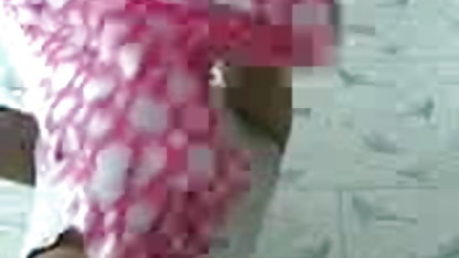 सुनहरे बालों वाली जेनेथ उसके चचेरे भाई के साथ एक फुल मूवी वीडियो सेक्सी मालकिन की तरह कमबख्त