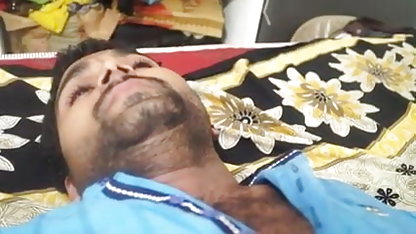 पुल के सेक्सी फिल्म फुल मूवी नीचे वेश्या अनीसा केट के साथ कमबख्त