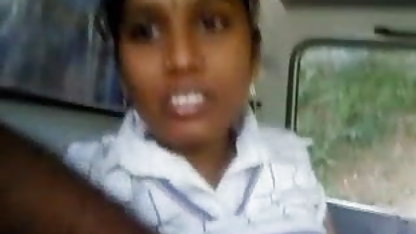 मिल्फ़ अपने बेटे के दो फुल बीपी सेक्सी फिल्म दोस्तों को चोदता है