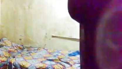 जवान लड़की लारा तिनेली हस्तमैथुन सेक्सी इंग्लिश फुल करती है