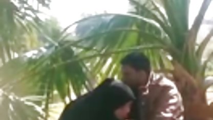 अपनी इच्छा के विरुद्ध एक सेक्सी फुल मूवी पिक्चर युवा लड़की का उल्लंघन करता है