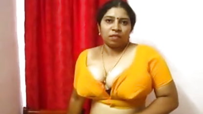 मेरा दोस्त मेरी पत्नी को चोदता है जबकि सेक्सी मूवी फुल सेक्सी मूवी मैं मौजूद हूँ