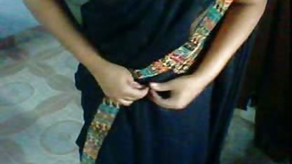 यूनिवर्सिटी के छात्र पैसे पाने के लिए सेक्सी फुल सेक्सी सेक्सी चुदाई करते हैं