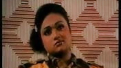 एलिकांटे दंपति बीएफ फुल सेक्सी फिल्म ने बाथरूम में एक चुटकी फेंकी