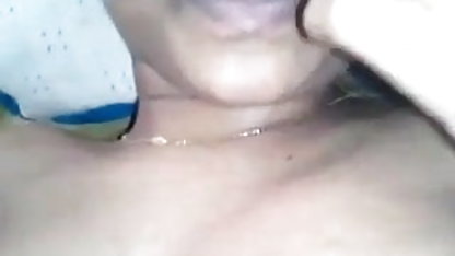 स्पेनिश किशोर बेब अपने पिता के दोस्त को चोदता है फुल सेक्सी मूवी हिंदी में