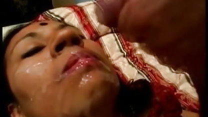 Leyla ब्लैक एक blowjob कर रहा हिंदी वीडियो सेक्सी फुल मूवी है