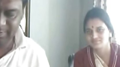 पारिवारिक भोजन अनाथ तांडव फुल सेक्सी हिंदी फिल्म में समाप्त होता है