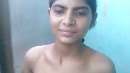 Ava Addams अपनी बेटी के लिए X खिलौने खरीदती है फुल सेक्सी हिंदी फिल्म