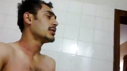 एक सेक्स मूवी फुल शौकिया से उसके प्रेमी के लिए शानदार blowjob