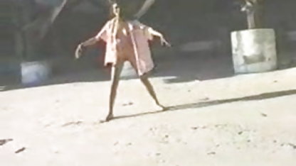 उसका फुल सेक्सी इंग्लिश मूवी बड़ा भाई उसे सेक्स के लिए धोखा देता है